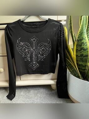 NWT Women’s Rhinestone Mesh L/S Shirt from B Sharp L